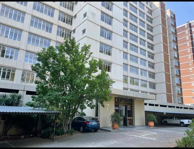 3 BEDROOM APARTMENT FOR SALE IN BEDFORD GARDENS